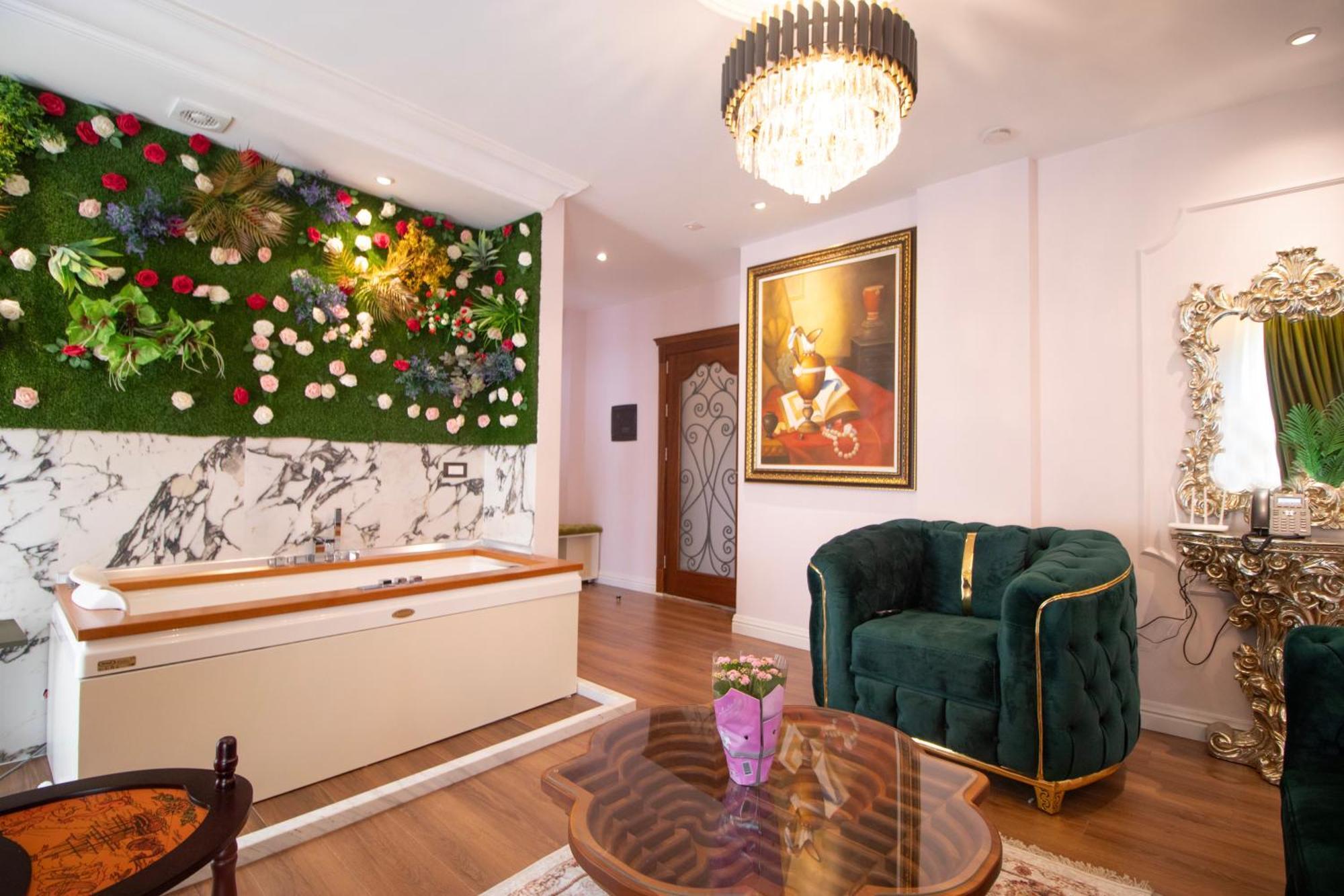 Hotel Ambasada Qta Paskuqan Екстер'єр фото