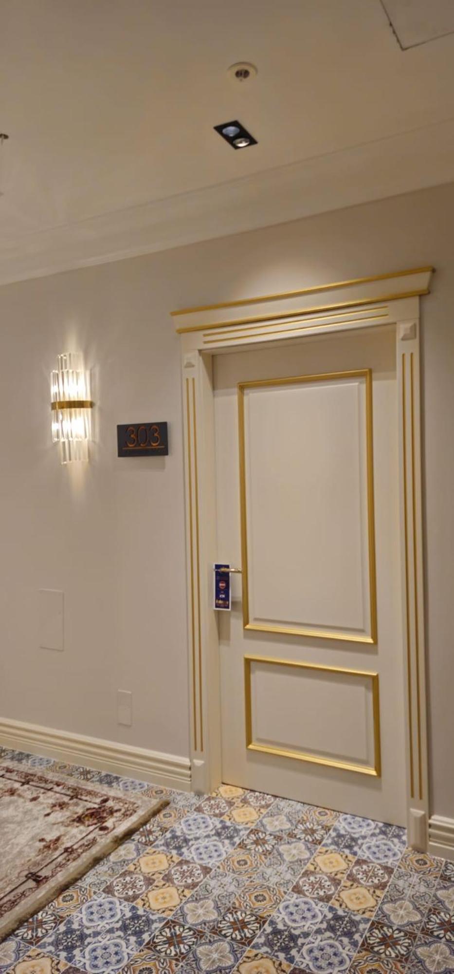 Hotel Ambasada Qta Paskuqan Екстер'єр фото